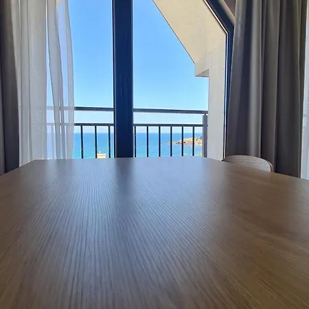 Nea Apartment Ahtopol