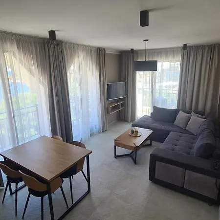 Nea Apartment Ahtopol
