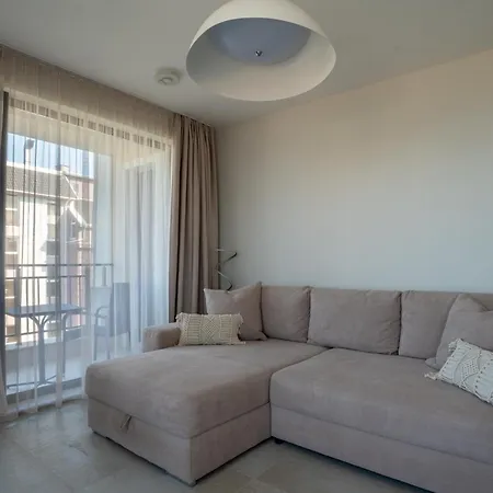 Apartment Nea