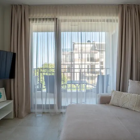 Apartment Nea *