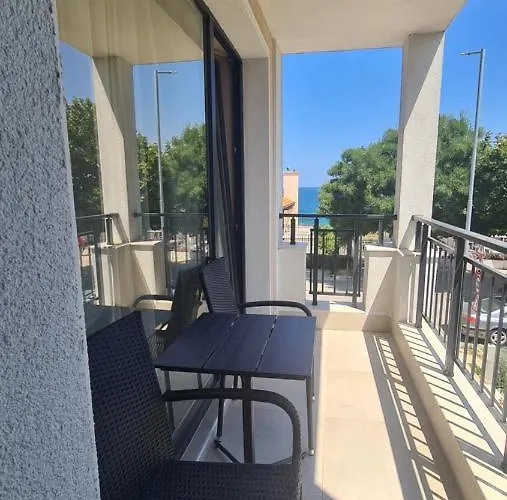 Apartment Nea Ahtopol